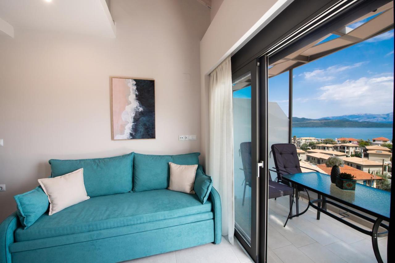 Above Blue Maisonettes Grey Diamond Nikiana Esterno foto