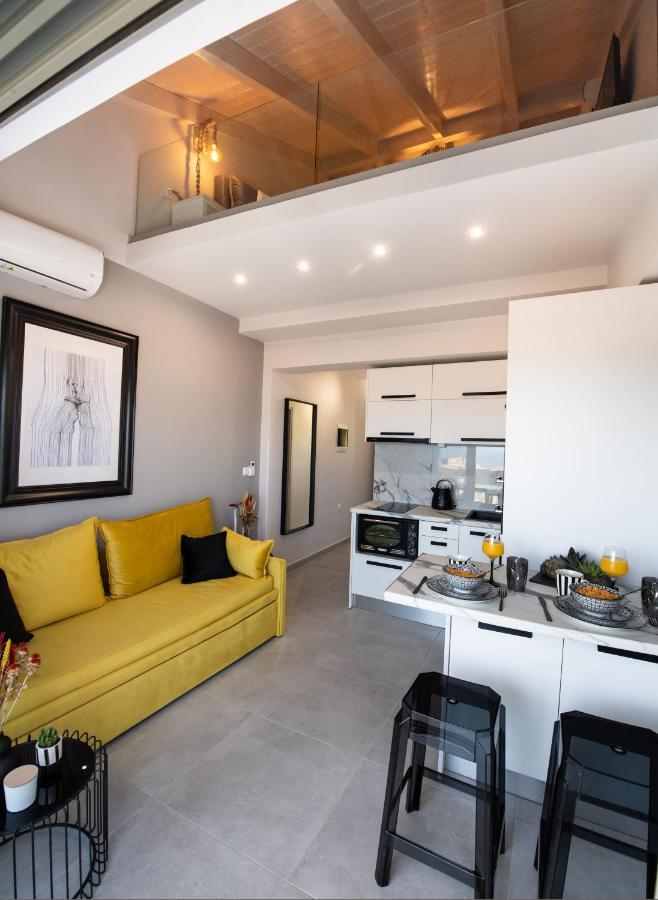 Above Blue Maisonettes Grey Diamond Nikiana Esterno foto